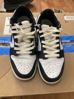 Panda dunks