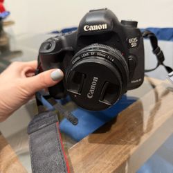 Canon EOS 5D Mark III