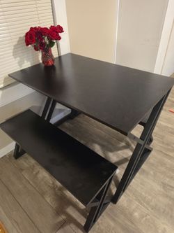 Black kitchen table