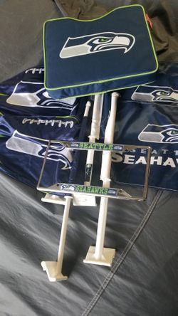 Car Window Flags. Plate Holder Cushion