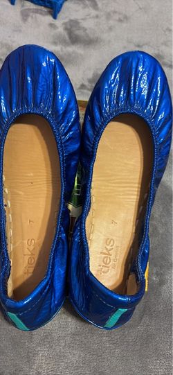 Ballet flats