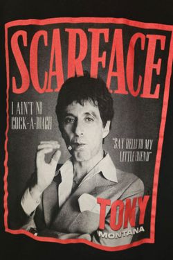 Scarface Movie T Shirt Tony Montana Al Pacino Brian De Palma. Size S
Original from Universal  City  Studios 
Excellent condition 
No rips or stains 
S