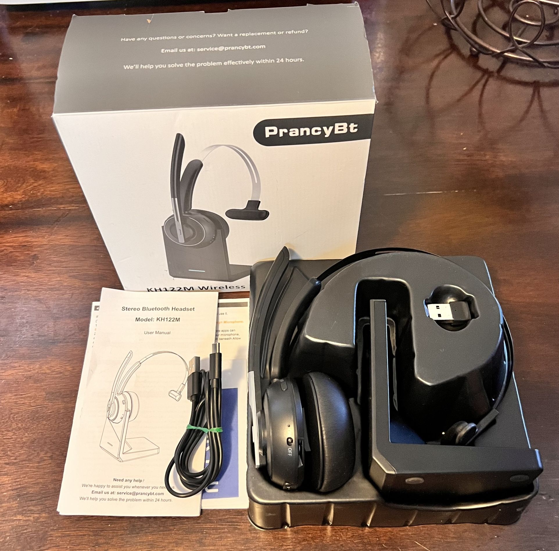 Wireless Headset With Microphone For PC