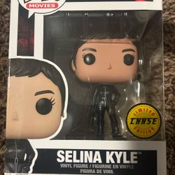 Selina Kyle chase funko pop