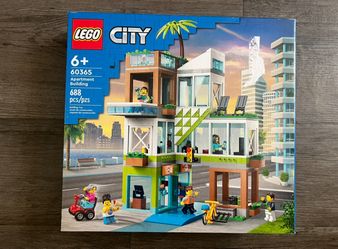 LEGO Apartment Building (60365) - CITY - New/Unopened
