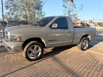 2005 Dodge Ram 1500 V6