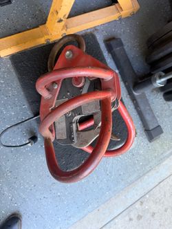 Helicopter remote hook