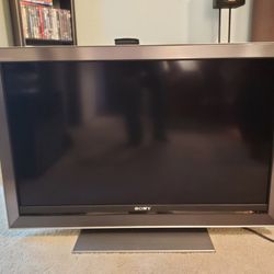 Sony Bravia LCD TV 40"