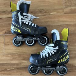 Amazing CCM tacks hockey roller Skates Kids