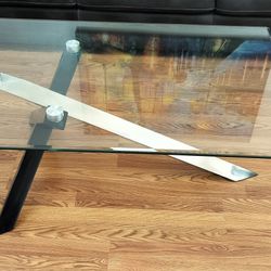 2 Living Room Tables