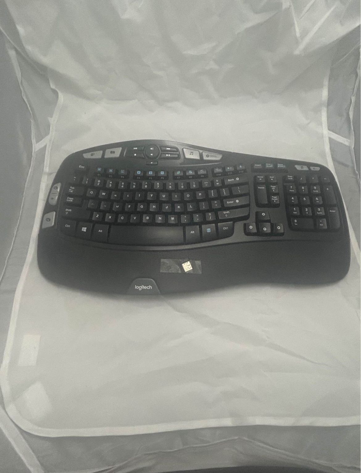 Logitech K350 Wireless Ergonomic Keyboard + Dongle