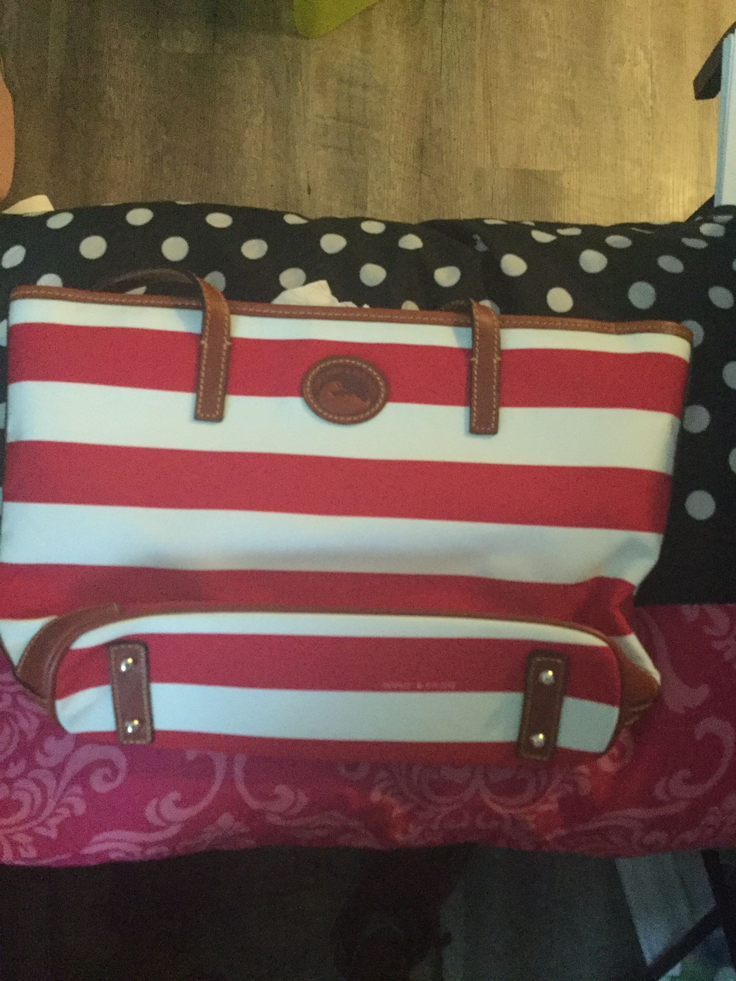 Dooney & Bourke