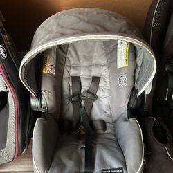 Graco Car seat 