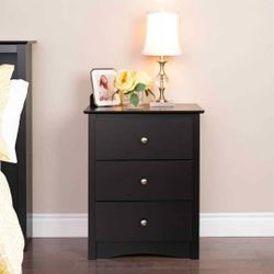 Nightstand/bedside Table