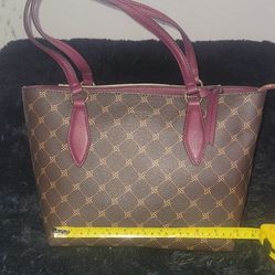 PURSE