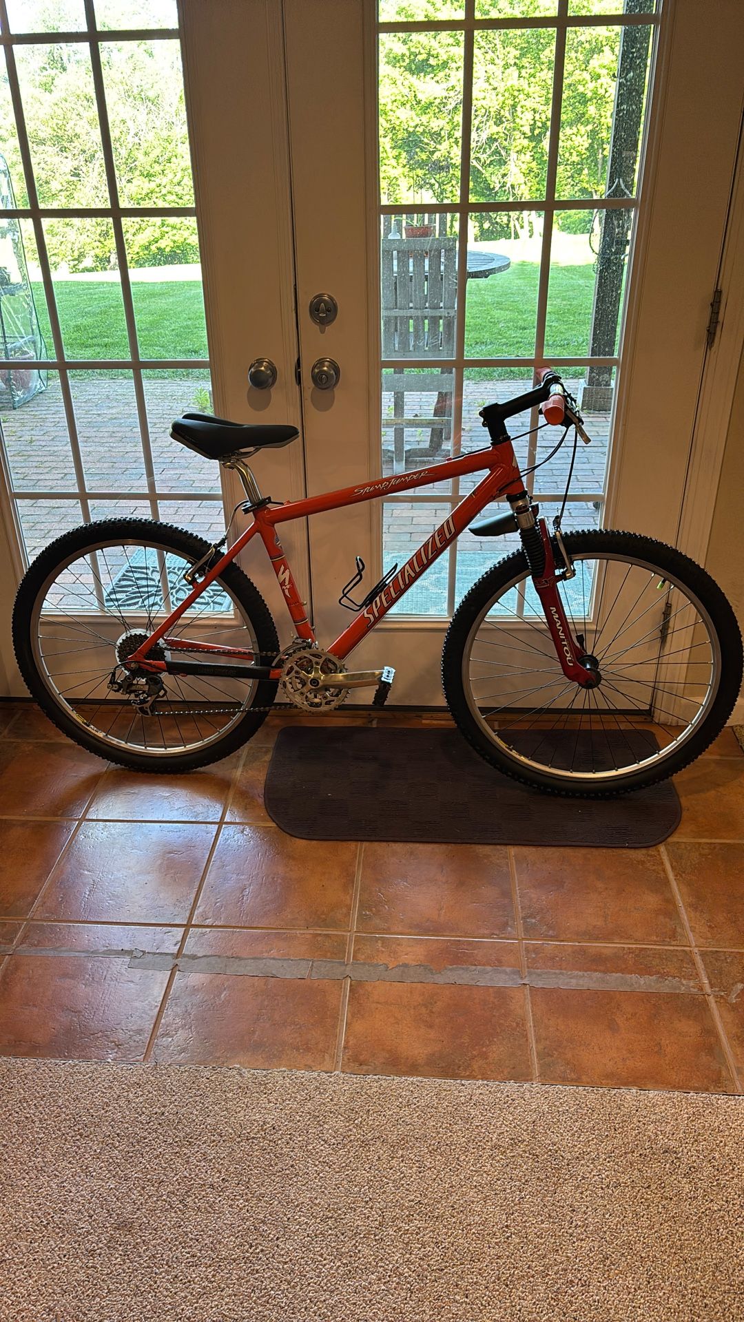Specialized Stump Jumper Pro Mountain Bike