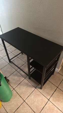 Sturdy Computer Table