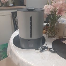 Humidifier 6L digital miist level timer, humidity, warm.mist, and sleep settings 👍😍