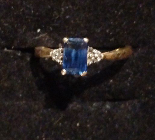 14k Gold Diamond Sapphire Ring Size 10
