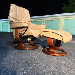 Ekornes Stressless Recliner with Ottoman