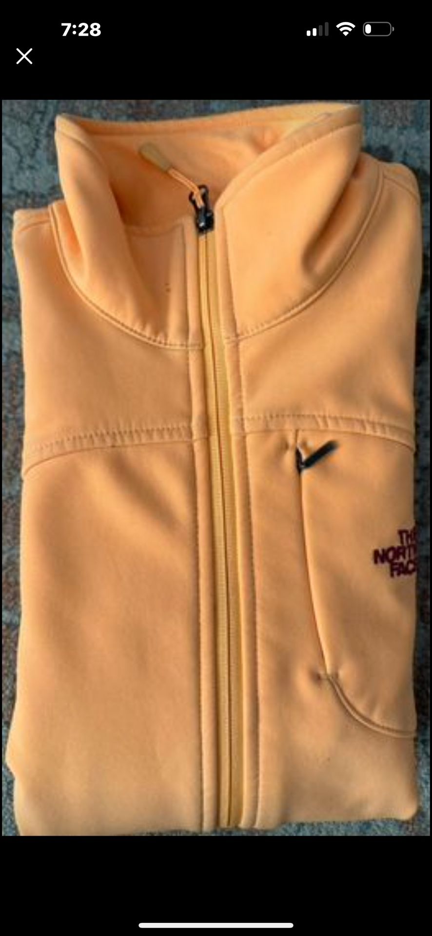 Size Small woman north face jacket