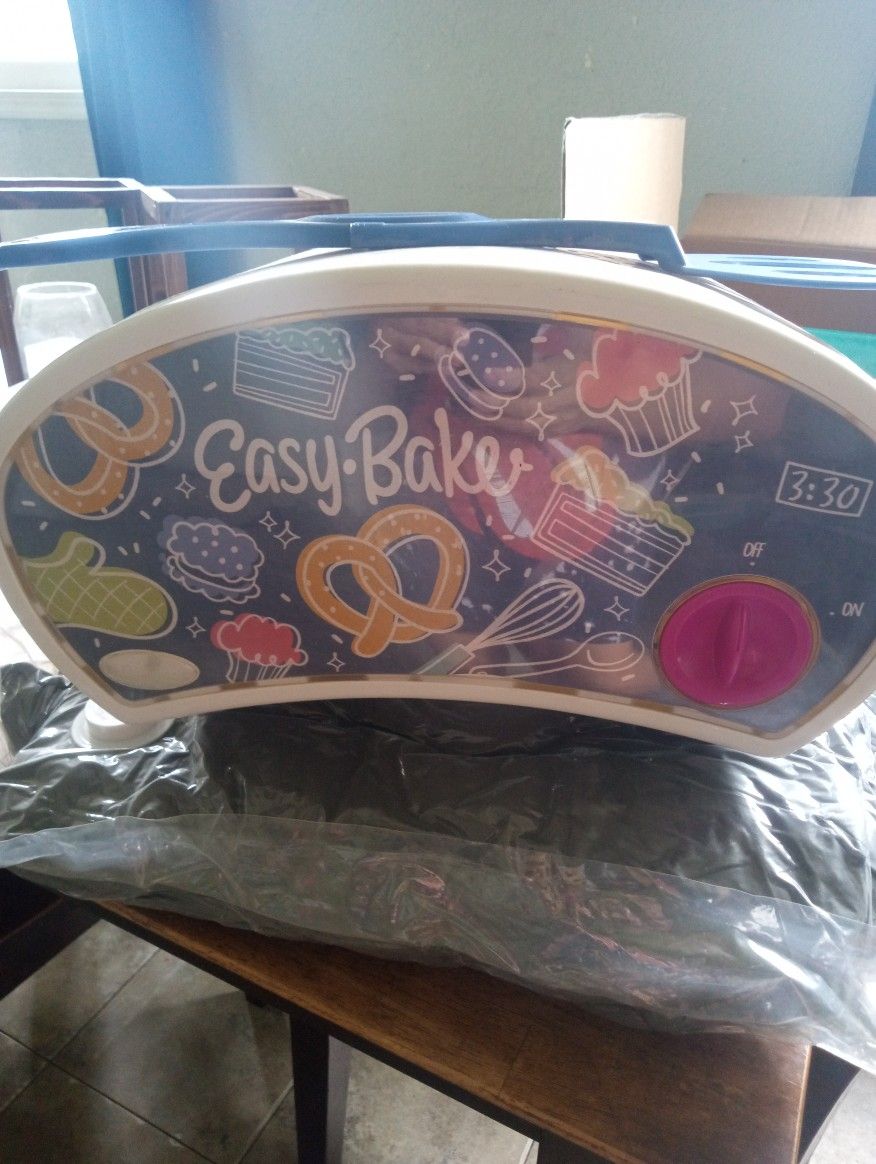 Easy Bake Oven