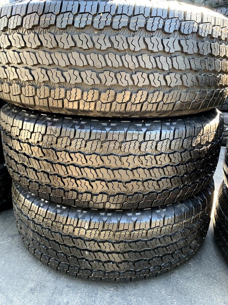 Set of used tires with 95% of life 265/70R16 Goodyear wrangler all terrain for $350 all four