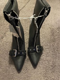 Black Boots
