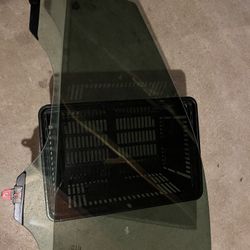 2013-2017 Nissan Pathfinder SL Driver Left Front Door Window Glass