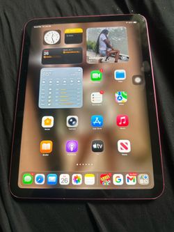 iPad pink 10th generation