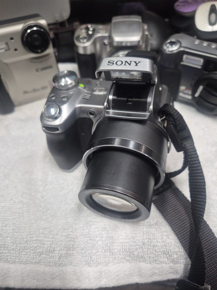 SONY Cyber Shot Camera