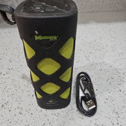 Monster Mobile portable bluetooth speaker MSTBTSPK

