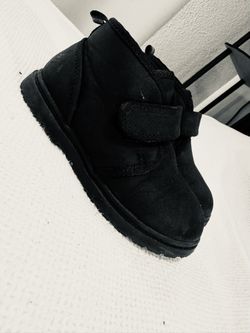 Black Boots Size 10C Velcro Fuzzy Inside