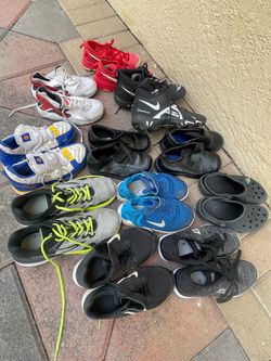 Boys Shoes - kids  11 Pairs Nike