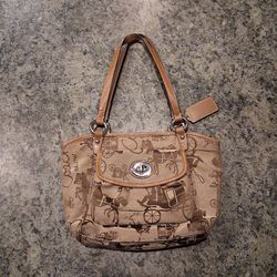 Adorable Coach Bag