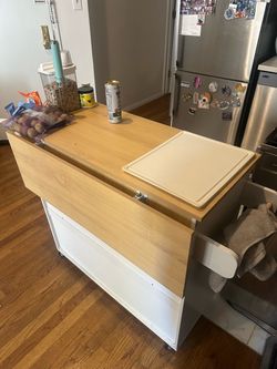 Kitchen island