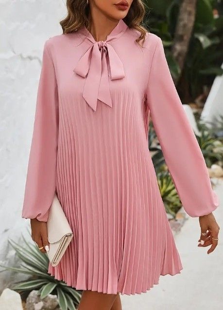 BEAUTIFUL DRESS ( SIZE XLARGE )🩷 ( BUNDLE DISCOUNTS AVAILABLE!! )