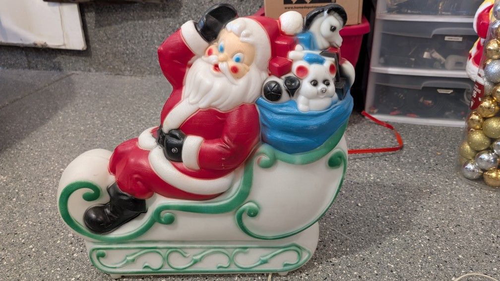 Vintage 1977 Empire Blow Mold 24” Santa Sleigh Toys & 23” Reindeer Christmas