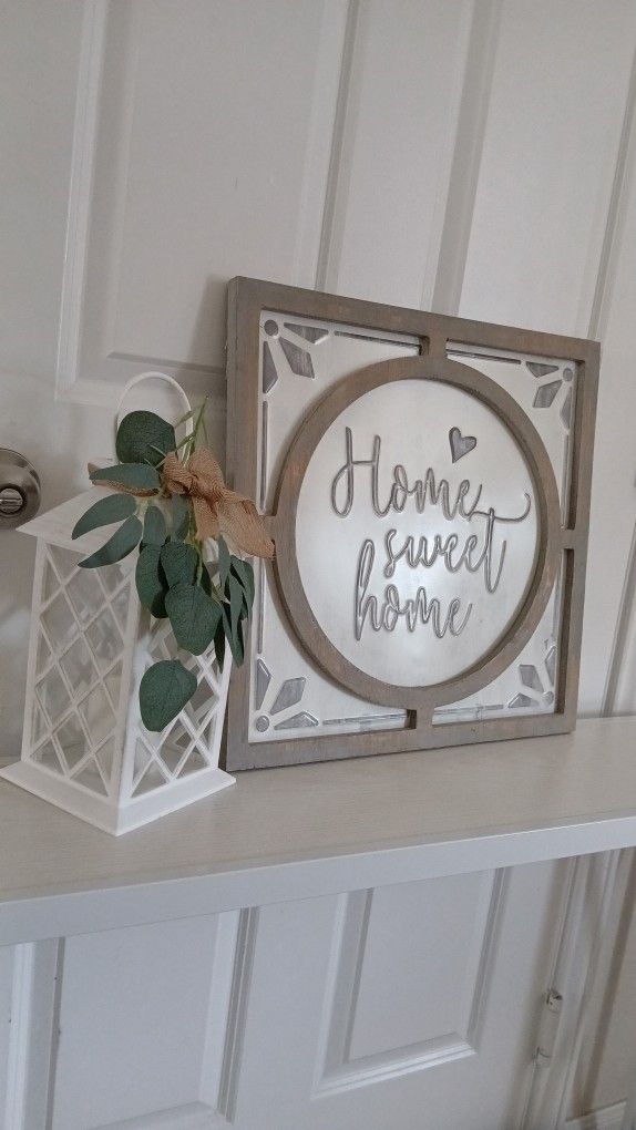 Metal Ans Wood Wall Decor 17x17" And Silar Lanter All $24 Near Beltway 8 And 45s Zip Code 77075