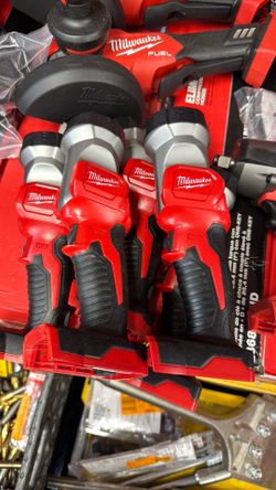 Milwaukee m18 flashlight