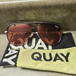 Quay High Key Xtra Large 