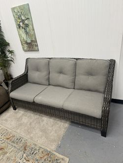 Wicker Patio Sofa / Couch