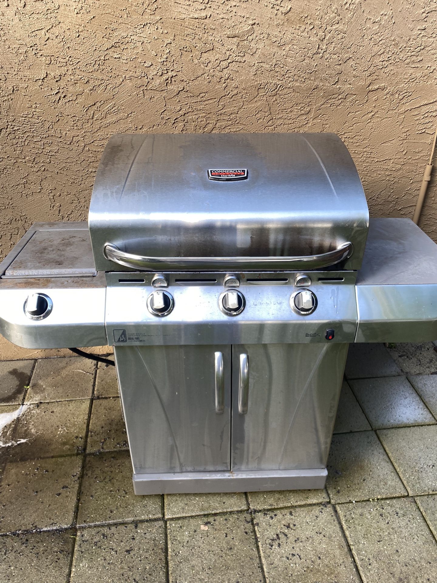 Char-broil Commercial BBQ