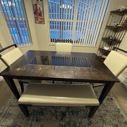 Breakfast Table / Chairs Set 