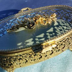 Vintage "Matson " Jewelry casket