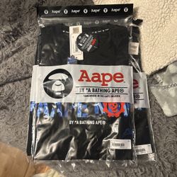 Medium Tshirt, By A Bathing Ape, Gears Of War Edition,