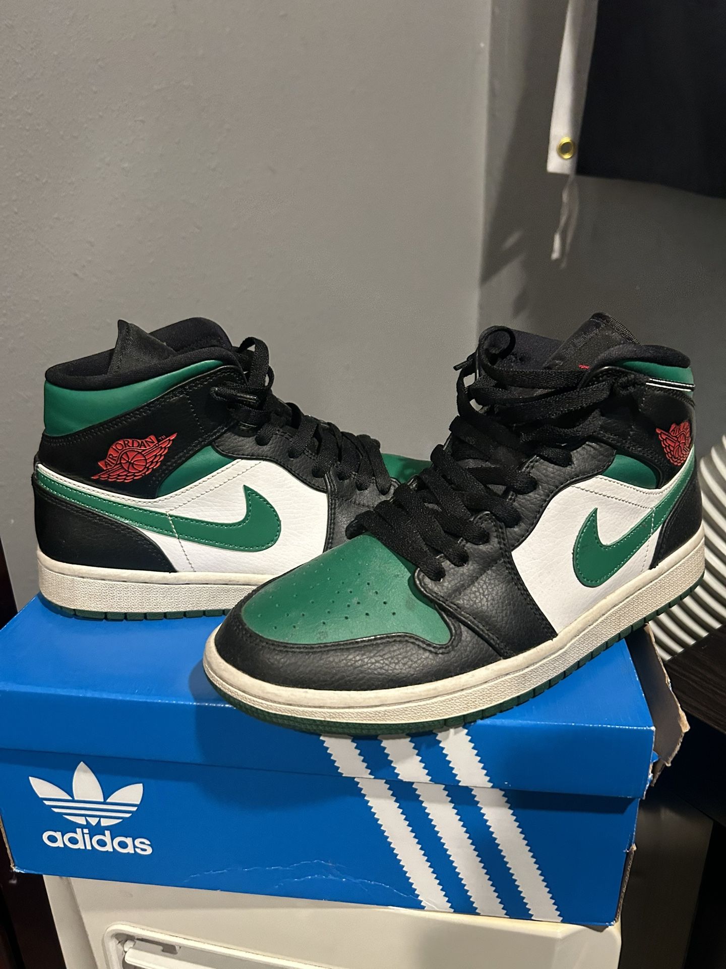 Jordan 1