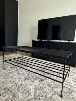 Must pick up today! 1 metal coffee table, and 2 nesting tables