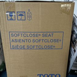 TRADITIONAL SOFTCLOSE® TOILET SEAT - ELONGATED