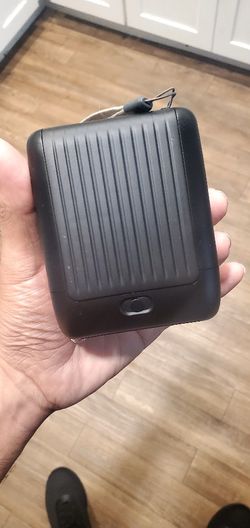 Polaroid go